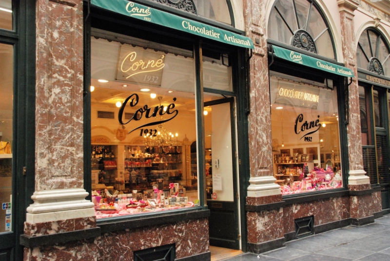 vente-LE ROURET-min_chocolate_chocolaterie_shop_luxury_chic_gallery_brussels_belgium-558146